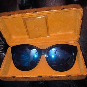 🕶 MCM Sunglasses